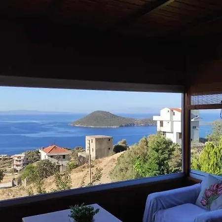 Tas Ev Butik 3* Çandarlı