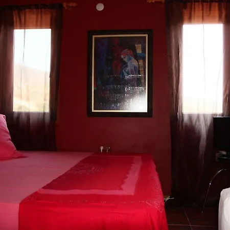Tas Ev Butik Hotel 3*