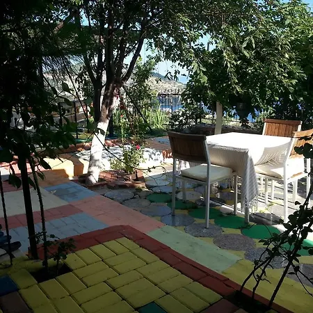 Tas Ev Butik Hotel 3*