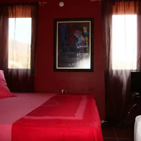 Tas Ev Butik Hotel 3*